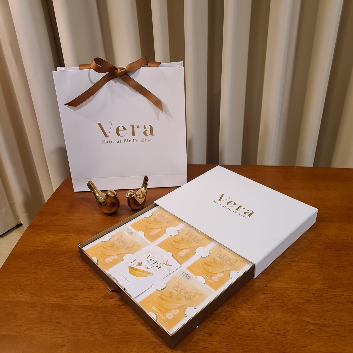 Vera Bird's Nest Box set